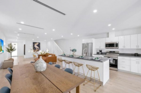 Up to 12 guests! Modern Villa near Wynwood 29!